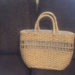 Wicker hand bag